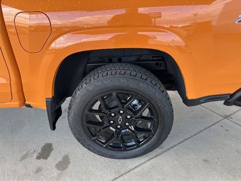 New 2025 Chevrolet Colorado Z71 AWD/4WD image 11