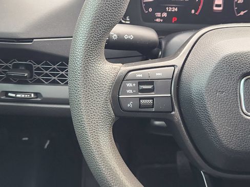 Used 2023 Honda Accord LX image 26