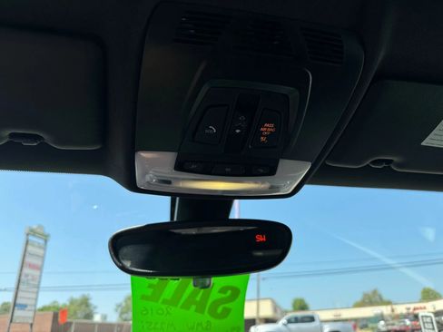 Used 2016 BMW M235i Coupe image 21