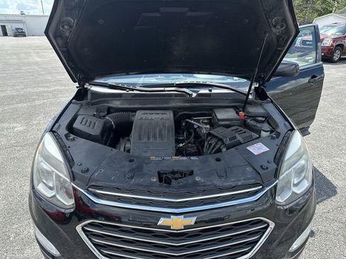 Used 2017 Chevrolet Equinox LT w/ Convenience Package AWD/4WD image 19