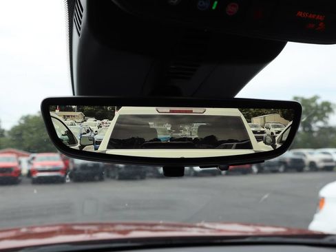 New 2026 Chevrolet Traverse LT w/ Midnight/Sport Edition AWD/4WD image 15