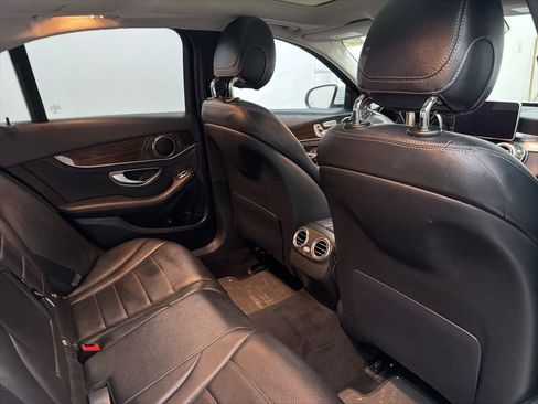 Used 2016 Mercedes-Benz C 300 Sedan image 25