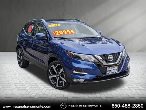 Used 2021 Nissan Rogue Sport SL w/ Premium Package image 1