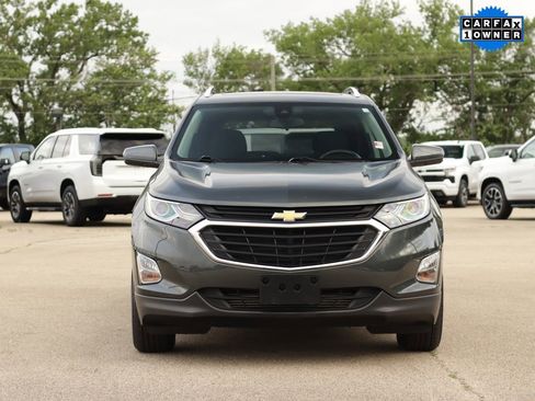 Used 2020 Chevrolet Equinox LT FWD image 2