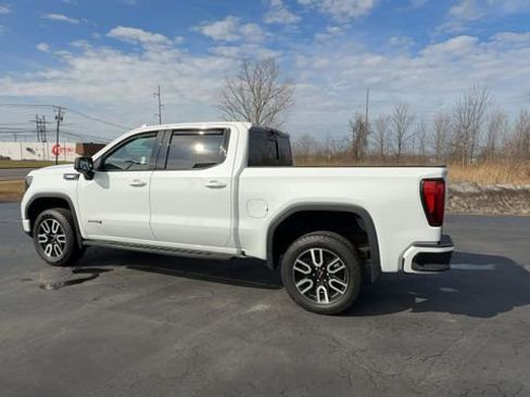 Used 2022 GMC Sierra 1500 AT4 w/ AT4 Premium Package image 6