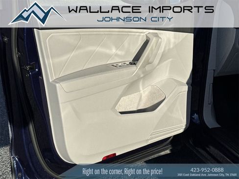 Certified 2022 Volkswagen Tiguan SE image 4