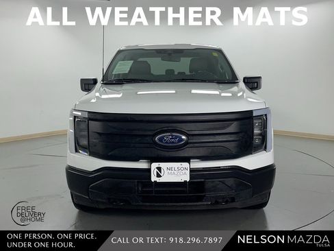 Used 2022 Ford F150 Lightning Pro image 2