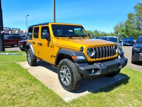 New 2026 Jeep Wrangler Unlimited Sport AWD/4WD image 7