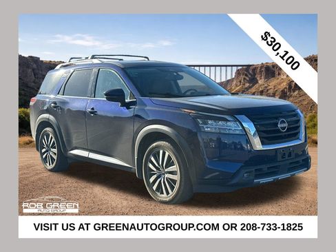 Used 2022 Nissan Pathfinder Platinum w/ Cargo Package AWD/4WD image 1