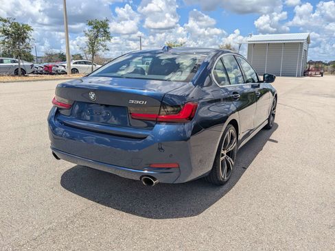 Used 2024 BMW 330i Sedan w/ Premium Package RWD image 5