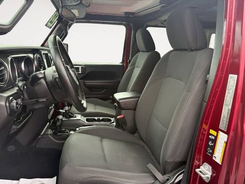 Used 2022 Jeep Wrangler Unlimited Sport AWD/4WD image 9