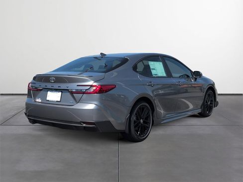 New 2026 Toyota Camry SE FWD image 5