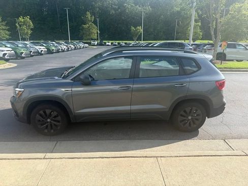 Certified 2023 Volkswagen Taos S FWD image 10