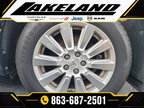 Used 2017 Toyota Sienna XLE w/ XLE Navigation Package AWD/4WD image 8