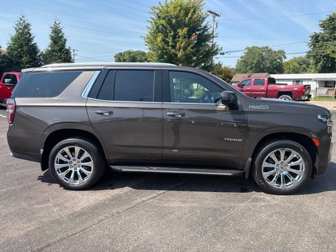 Used 2021 Chevrolet Tahoe High Country AWD/4WD image 7