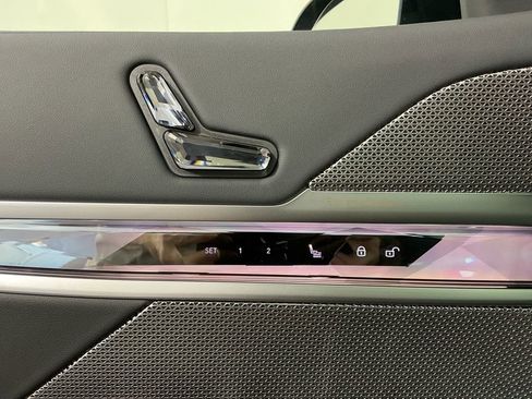 New 2026 BMW 740i RWD image 8