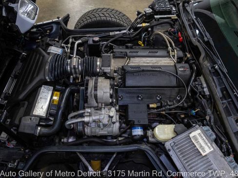 Used 1996 Chevrolet Corvette Coupe RWD image 20