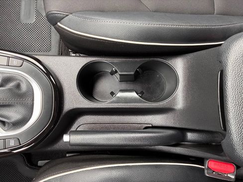 Used 2023 Kia Forte GT-Line FWD image 33