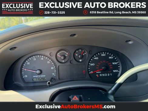 Used 2011 Ford Ranger XLT image 4