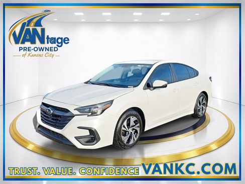 Used 2025 Subaru Legacy Premium image 1