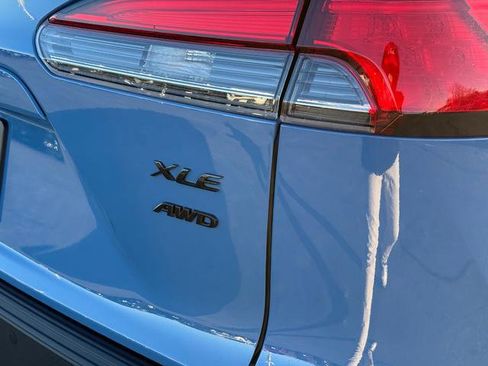 New 2026 Toyota Corolla Cross XLE image 4