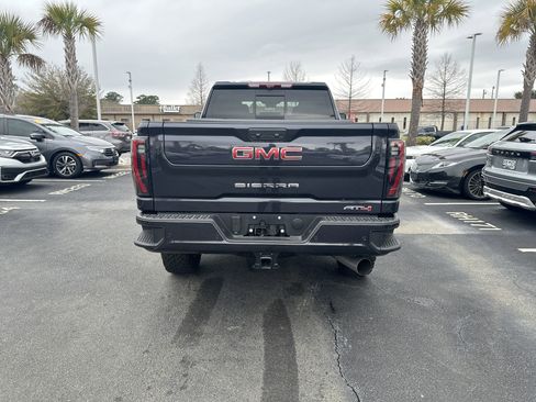 Used 2026 GMC Sierra 2500 AT4 w/ AT4 Premium Plus Package image 6