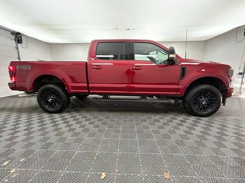 Used 2022 Ford F250 Lariat w/ Black Appearance Package image 14