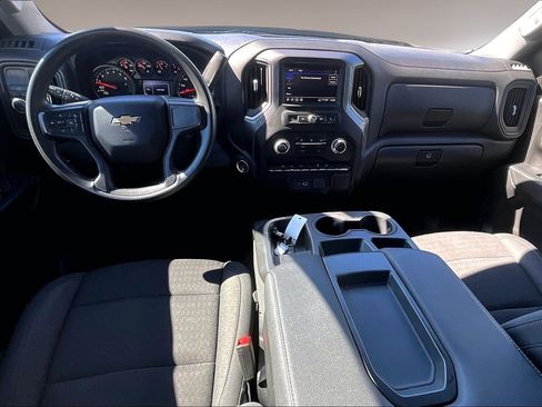 Used 2023 Chevrolet Silverado 1500 Custom image 8