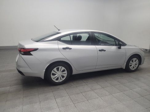 Used 2021 Nissan Versa S FWD image 10