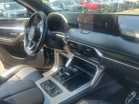 Used 2024 MAZDA CX-90 Plug-In Hybrid w/ Premium Plus AWD/4WD image 16