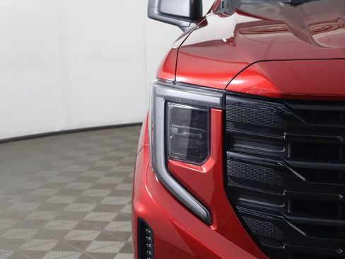 Used 2024 GMC Sierra 1500 Elevation AWD/4WD image 13