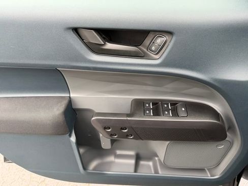 Certified 2024 Ford Maverick XL image 14