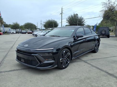 Certified 2025 Hyundai Sonata N Line image 3