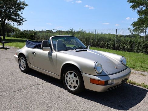 Used 1990 Porsche 911 Carrera image 2