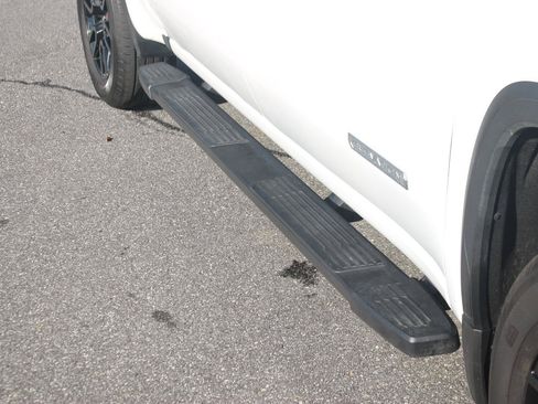 Used 2024 GMC Sierra 1500 Elevation AWD/4WD image 10