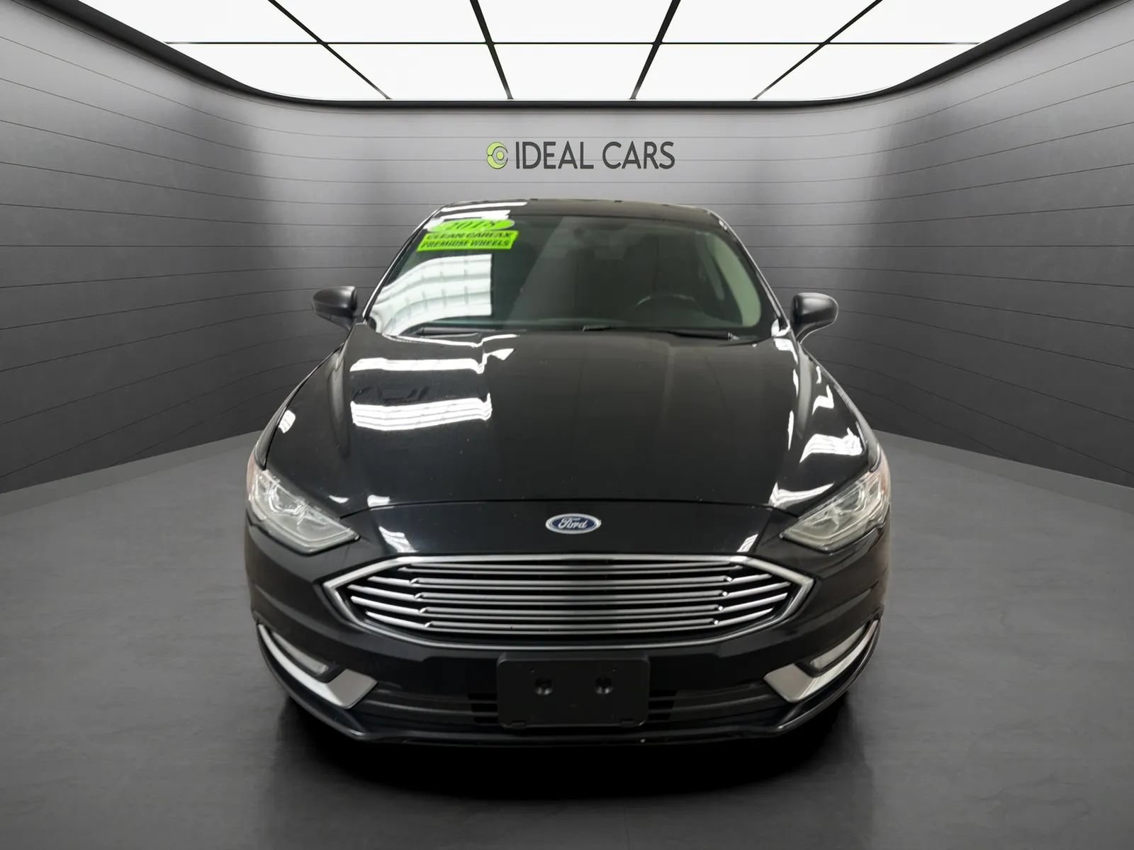 Used 2018 Ford Fusion SE w/ Equipment Group 201A FWD image 8