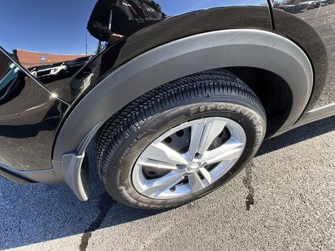 Certified 2025 Nissan Kicks Play S image 17