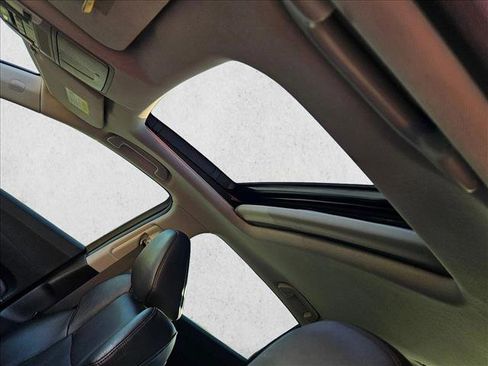 Used 2017 Acura TLX V6 w/ Technology Package image 14