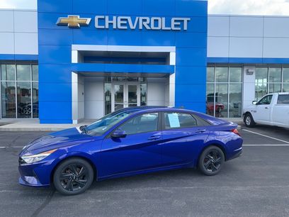 Used 2022 Hyundai Elantra SEL w/ Convenience Package