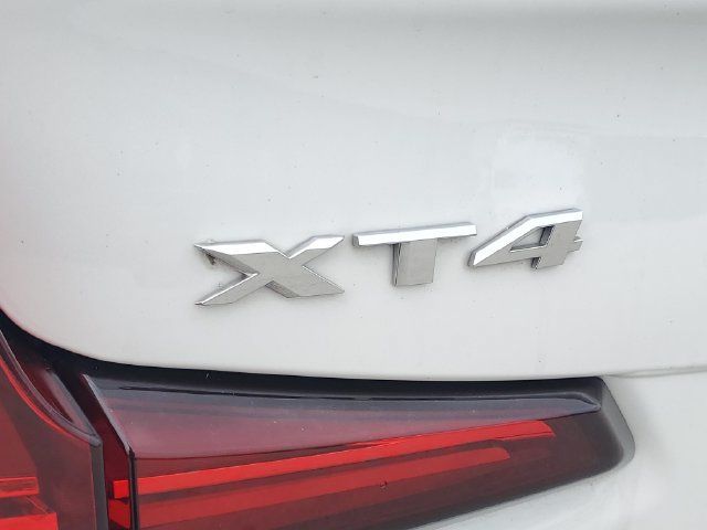 Used 2019 Cadillac XT4 Premium Luxury w/ Cold Weather Package AWD/4WD image 6
