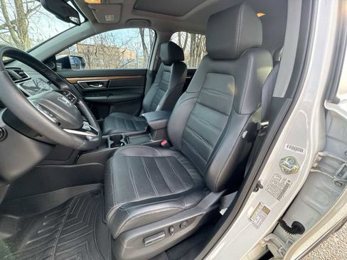 Used 2018 Honda CR-V Touring image 21