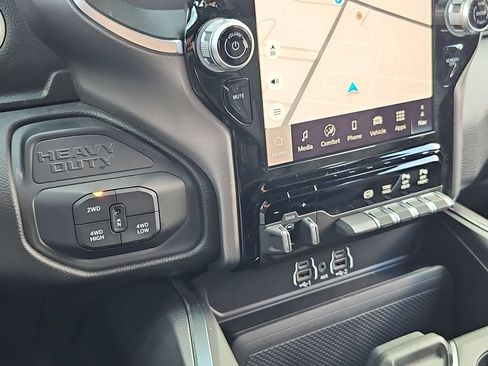 New 2026 RAM 3500 Big Horn AWD/4WD image 25