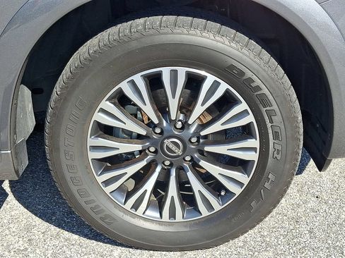 Certified 2023 Nissan Armada SL w/ Midnight Edition Package AWD/4WD image 9