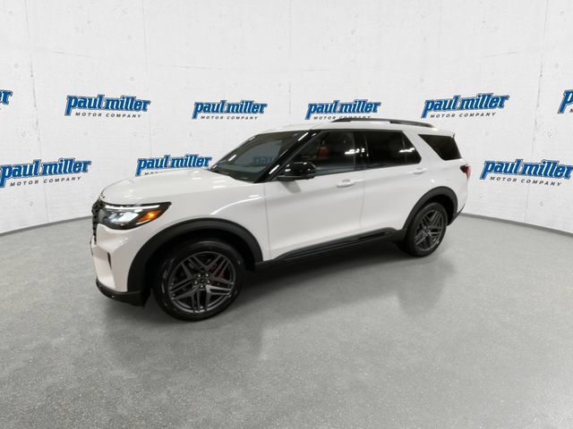 Used 2026 Ford Explorer ST-Line w/ ST-Line Street Pack AWD/4WD image 5