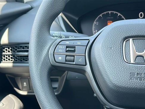New 2026 Honda HR-V LX image 16
