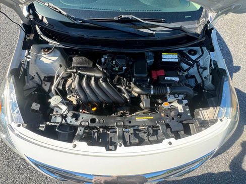 Used 2018 Nissan Versa SV FWD image 14