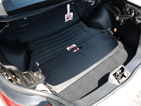 Used 2013 Chrysler 200 Touring w/ Cold Weather Group FWD image 25