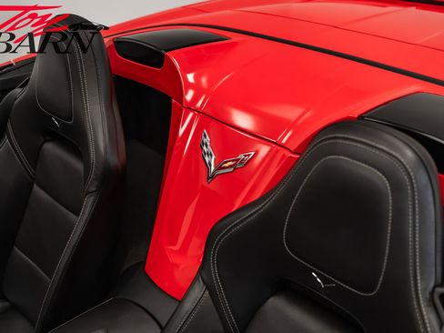 Used 2019 Chevrolet Corvette Stingray Convertible Z51 2LT image 36
