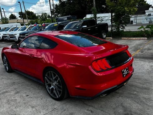 Used 2019 Ford Mustang Coupe RWD image 6