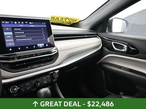 Used 2025 Jeep Compass Limited AWD/4WD image 23
